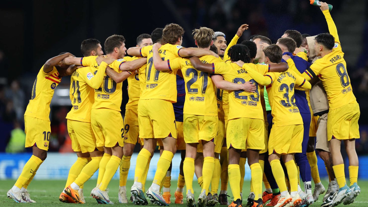 奇异果体育电脑版:金钱的味道亚冠八强西亚四队球员身价前40名仅1名亚洲人.